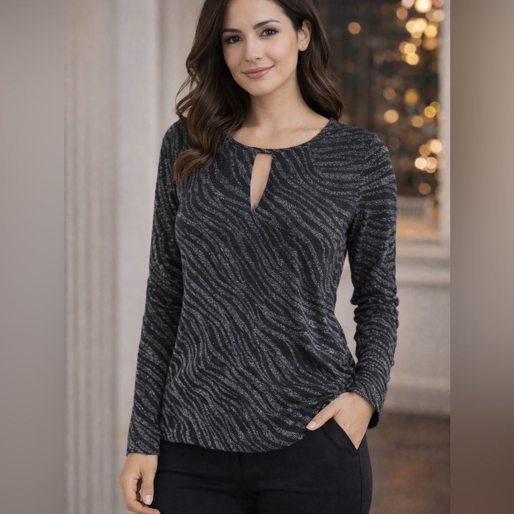 Jennifer Lopez Black Silver‎ Metallic Swirl Top Keyhole Neck Long Sleeve M NWT